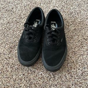 Vans Black/Black UltraCush